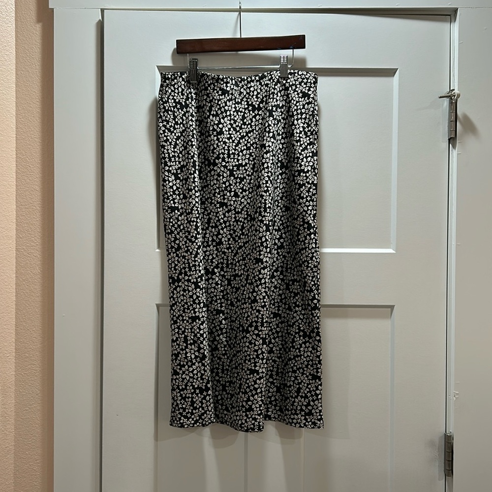 Mi Ami Francesca’s Satin Midi Skirt